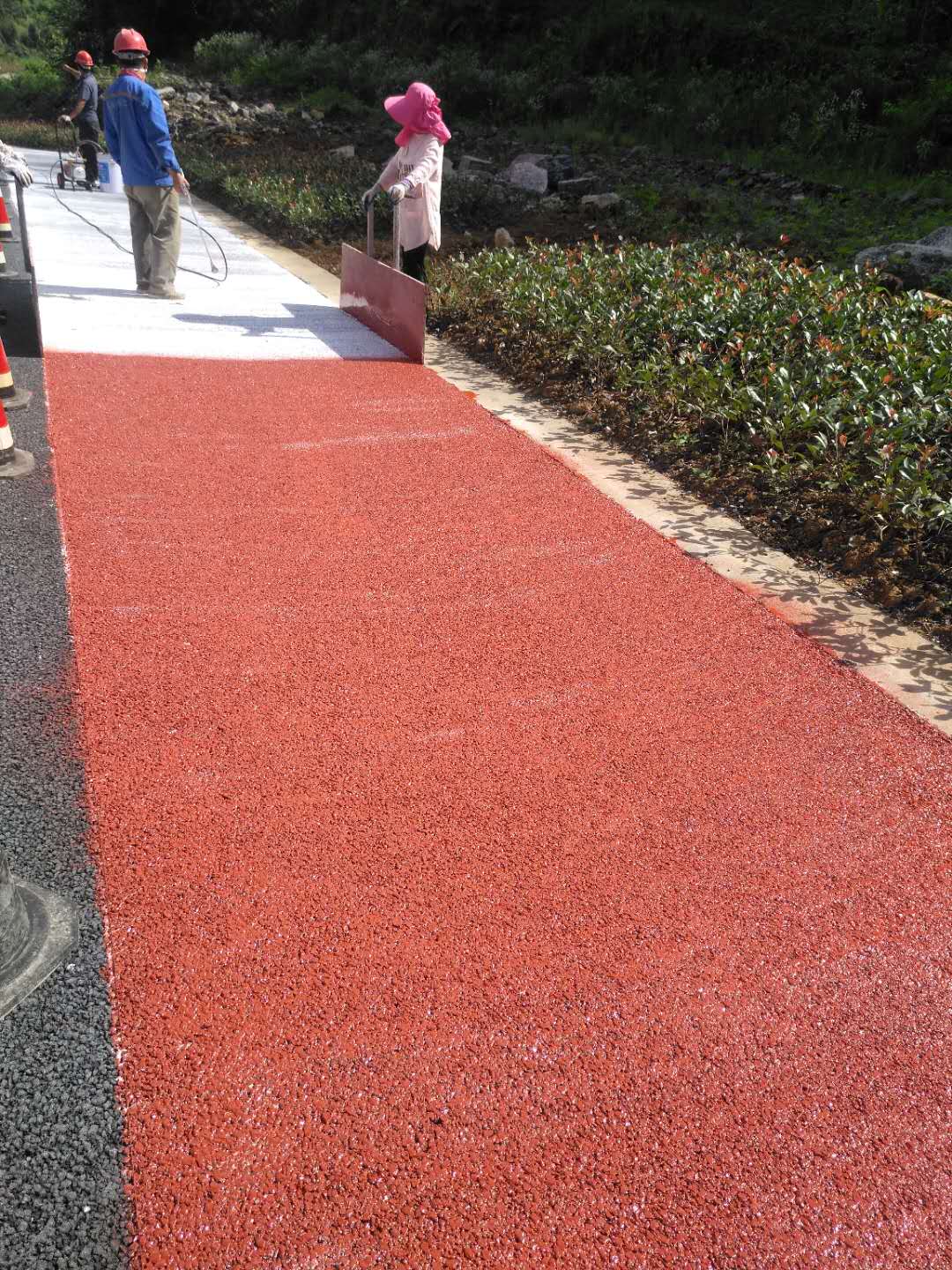攀枝花路面改色喷涂施工